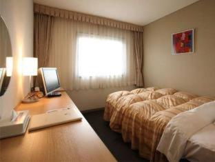 Okura Hotel Marugame Rum bild